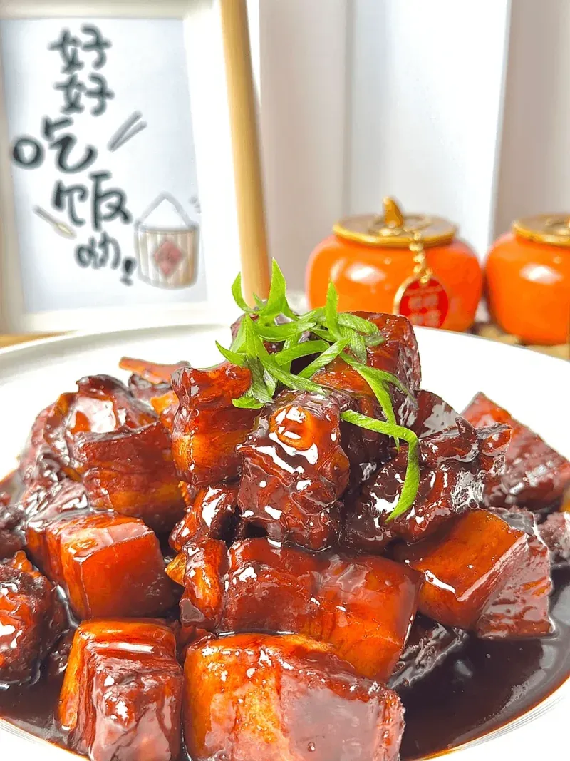 Suzhou's Timeless Braised Pork Belly Delight